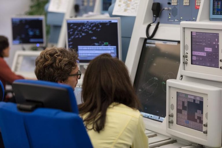 Enaire recupera en noviembre un 81,2% de la actividad de 2019, con más de 120.000 vuelos