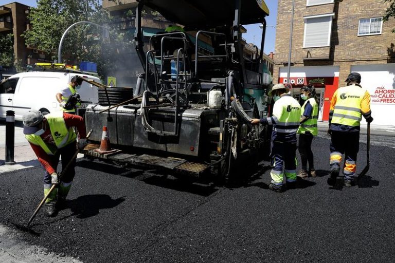 El incremento de precios en las materias primas dispara un 61% el coste de las obras en carreteras