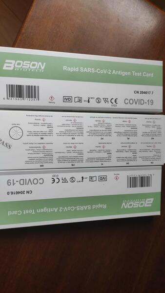 Madrid repartirá desde el miércoles un test de antígenos gratuito en farmacias