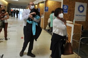 Galicia ya cita a menores de 60 años para recibir la tercera dosis de la vacuna