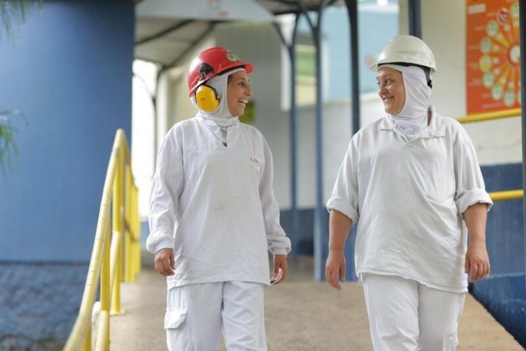 JBS consolida su posición en Europa con la adquisición de la italiana King's Group por 82 millones