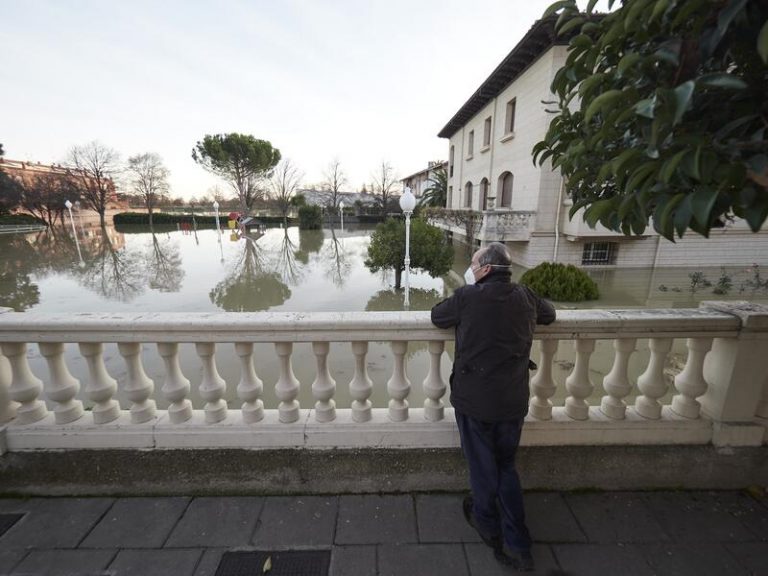 Persisten las dificultades derivadas de las inundaciones en Navarra