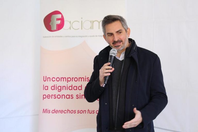 Madrid pone el foco en ayudar a familias cuidadoras