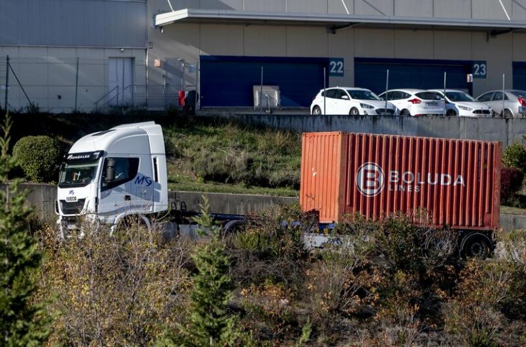 La patronal del transporte sacará los camiones por las calles de Madrid para manifestarse