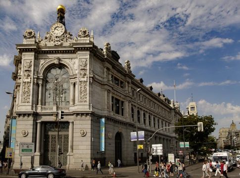 Tesoro público El Tesoro espera colocar este martes hasta 2.000 millones en la última subasta del año