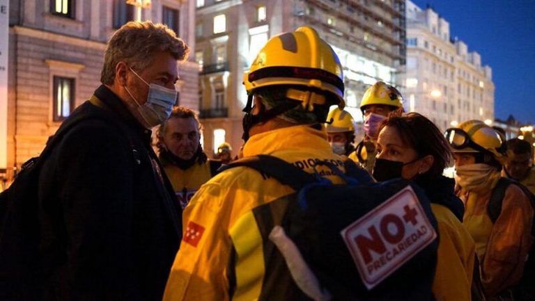 Uralde urge a Ribera a acelerar el proyecto de ley de estatuto básico para los bomberos forestales