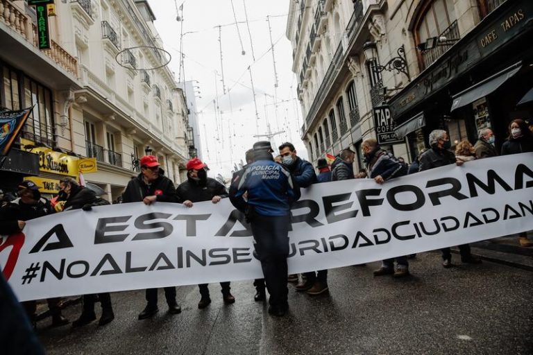 Interior defiende ante policías europeos la reforma de la 'ley mordaza'