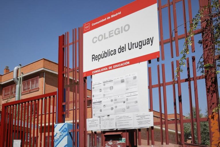 CCOO pide a Madrid una reunión urgente para retomar medidas sanitarias en colegios