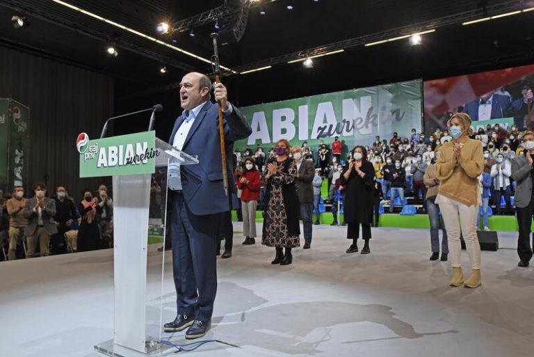 Ortuzar: EH Bildu debe hacer el 