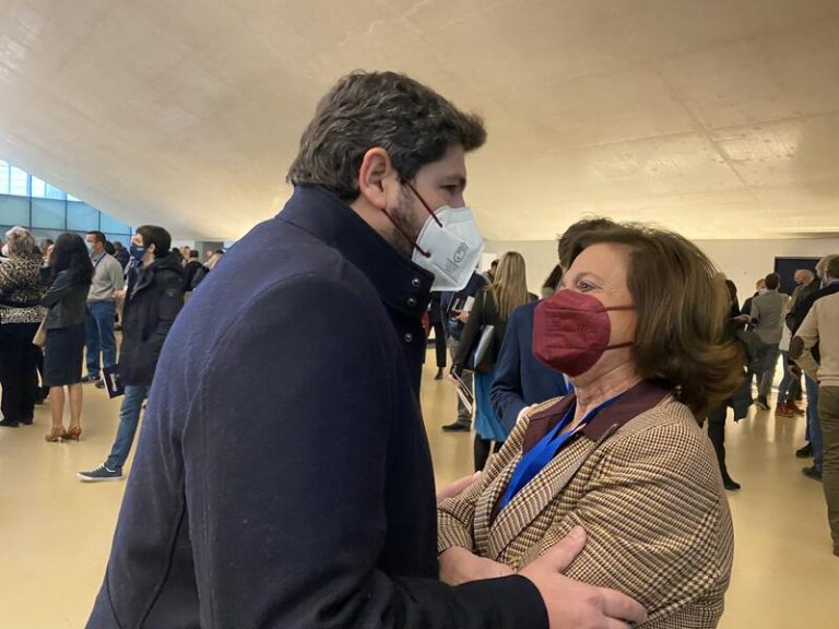 López Miras pregunta si Sánchez 