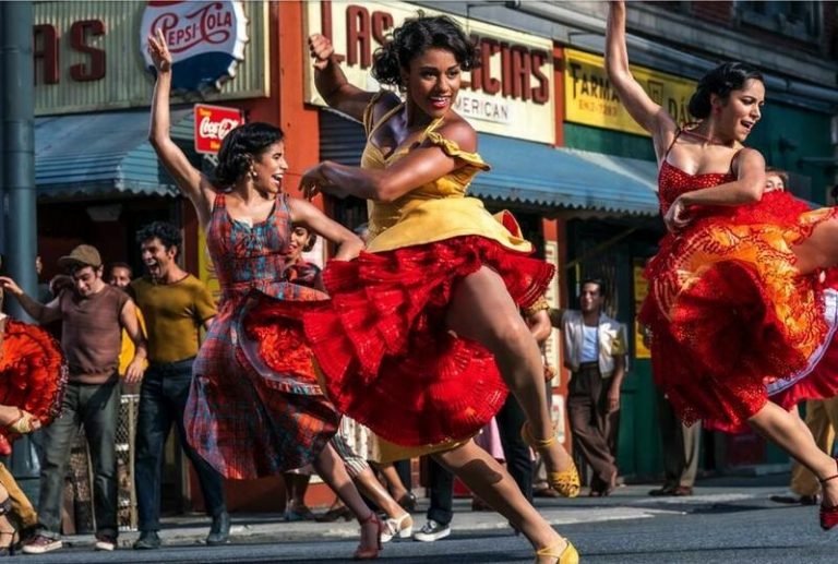 'West Side Story', 'Matrix Resurrection' y '¡Canta 2!' llegan hoy a los cines