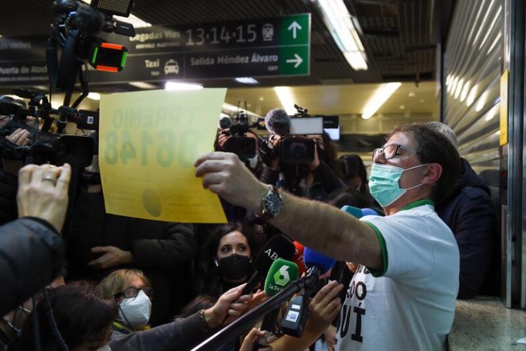 El Sorteo de Navidad 2021 vuelve a repartir millones e ilusión por casi toda España