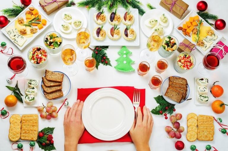 Consumir más de 1.000 calorías de las recomendadas puede suponer aumentar un kilo por semana