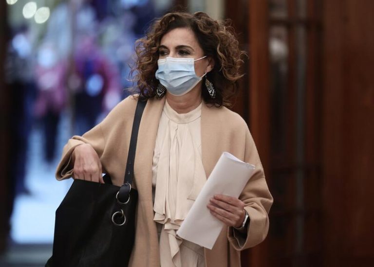 El déficit público baja al 3,9% del PIB hasta octubre