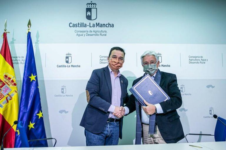 100 pueblos de Castilla-La Mancha que no tienen cajero podrán tener este servicio