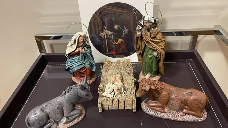 Barbón insiste en pedir precaución a los asturianos en Nochebuena para evitar contagios