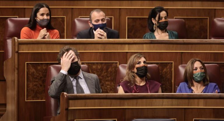 Vox recela del bono joven para el alquiler