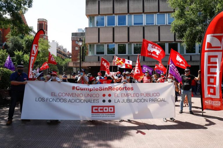 CCOO lamenta el retraso de la aplicación del teletrabajo en la Administración General del Estado
