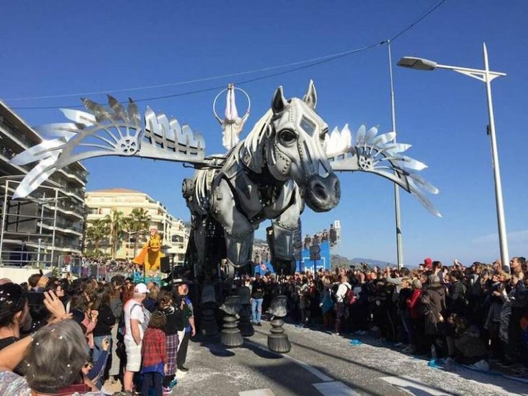 La Cabalgata de Reyes de Segovia concluirá en la Plaza Oriental