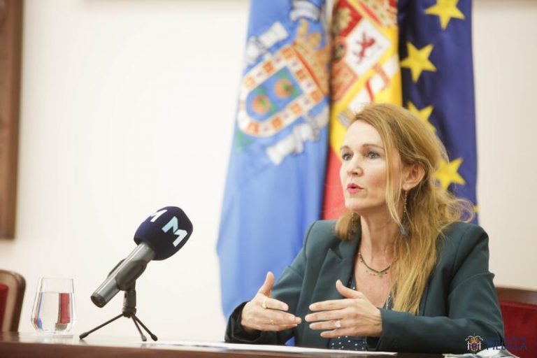 Cofradías, PP y Vox acusan a la Consejería de Cultura de cometer 