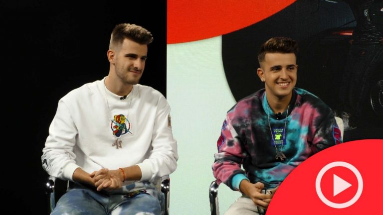 Adexe y Nau estrenan 'Diferente', el ochentero quinto single del año