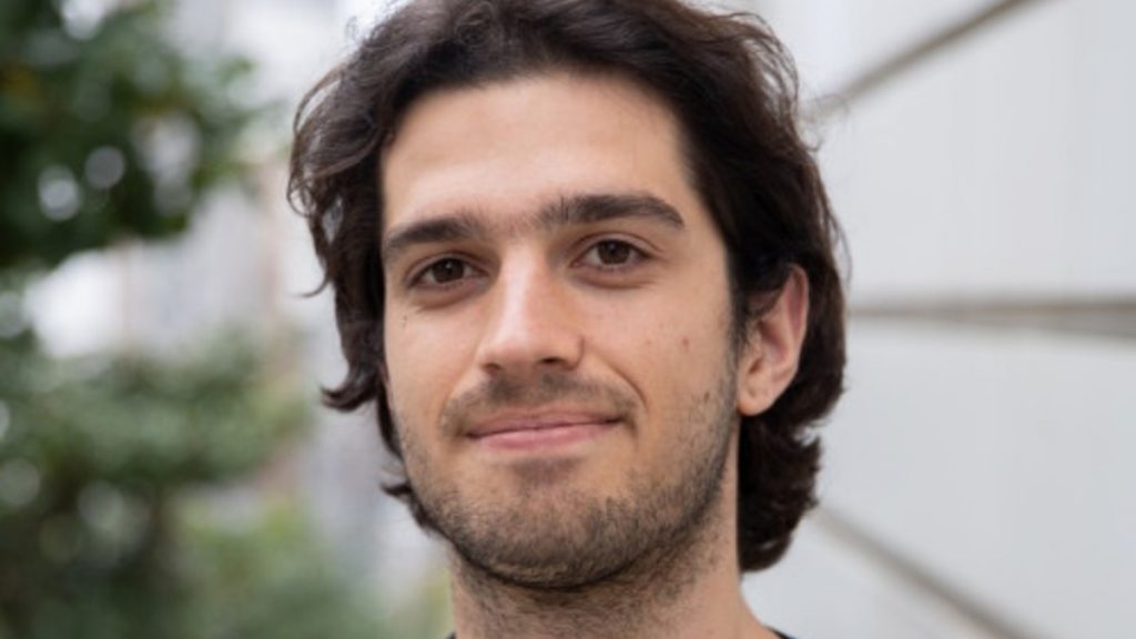 Alberto Arenaza, una promesa española que sorprende ante el mundo