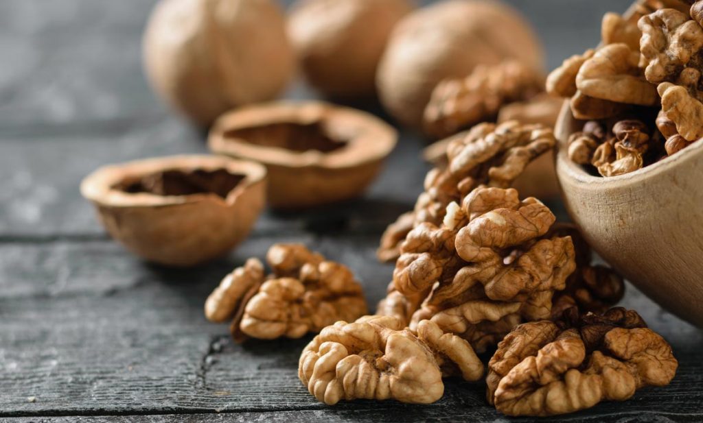 Alimentos que puedes comer hasta reventar porque queman grasa 92 Nueces