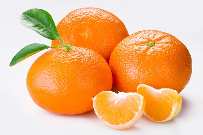 La mandarina contiene vitamina C para reforzar el sistema inmunológico