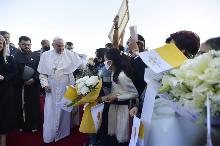 El Papa lanza un mensaje de unidad en la dividida Chipre