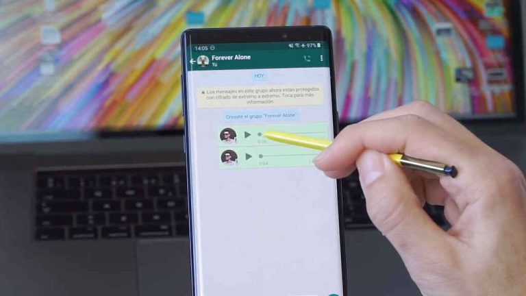 El truco para escuchar los audios de WhatsApp antes de enviarlos
