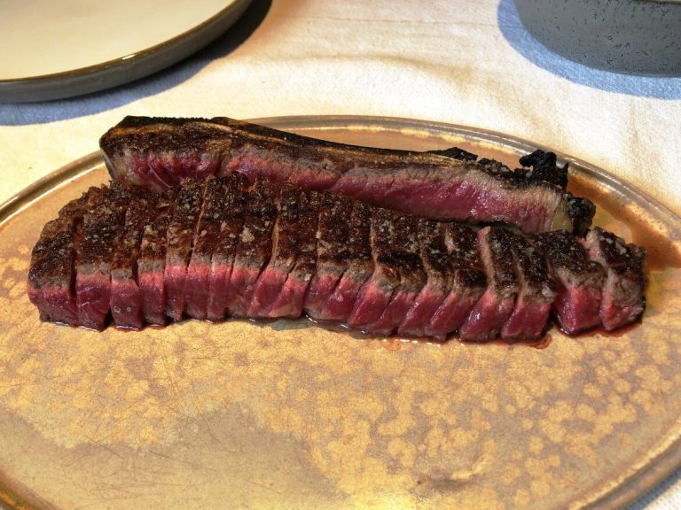 Cuánto cuesta comer en el Etxebarri, el mejor asador de España