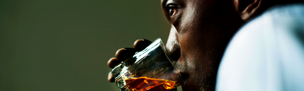 Hígado graso: alimentos que te ayudan a que desaparezca 22 ¿Qué pasa con el consumo de alcohol?