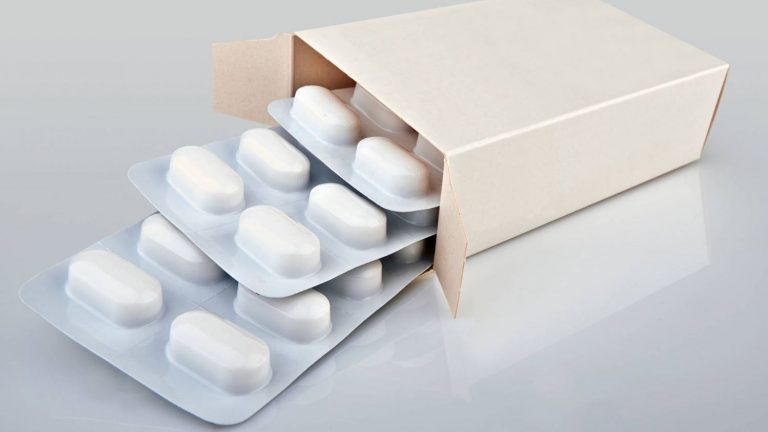 Ibuprofeno o Paracetamol: ¿qué es mejor si tengo Ómicron?