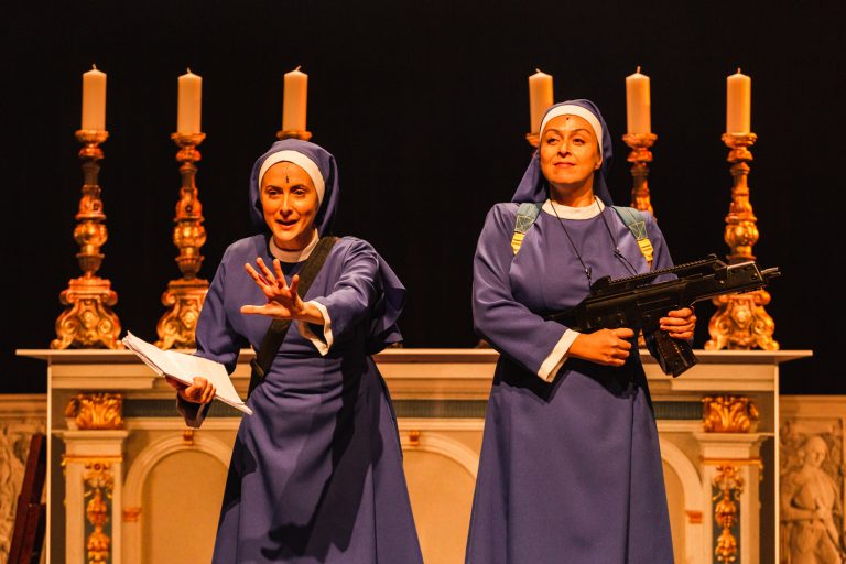 LA MAMA, una comedia existencial que no te puedes perder