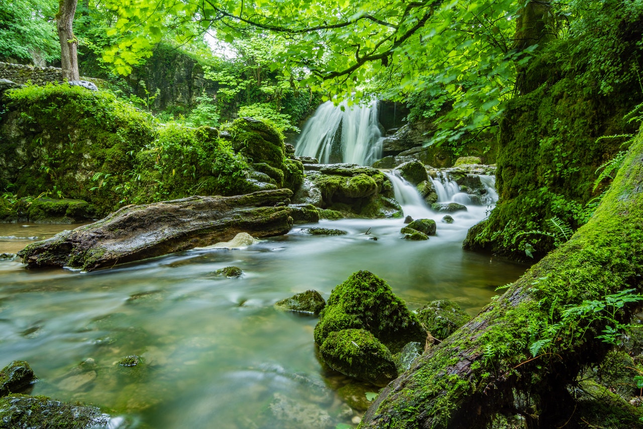 Las cascadas de España más bonitas en invierno Las cascadas de España más bonitas en invierno
