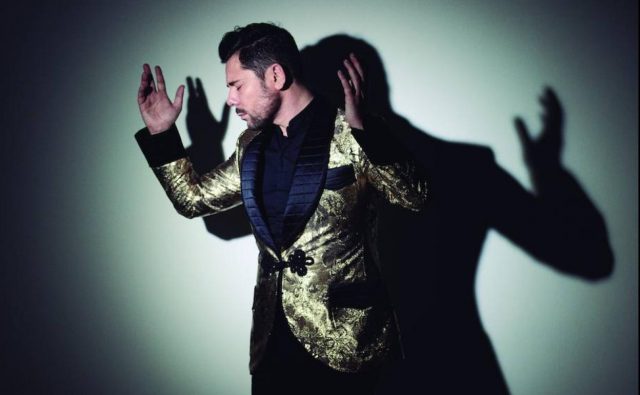 Miguel Poveda diverso 