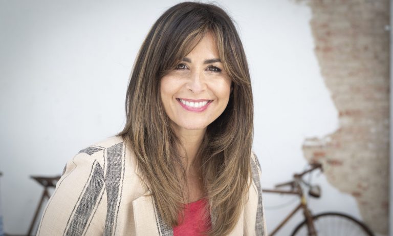 Nuria Roca: su crema de cara favorita que corrige las arrugas