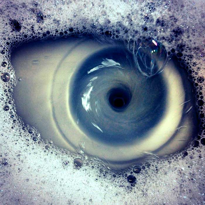 ¿Nacemos con un detector de caras?