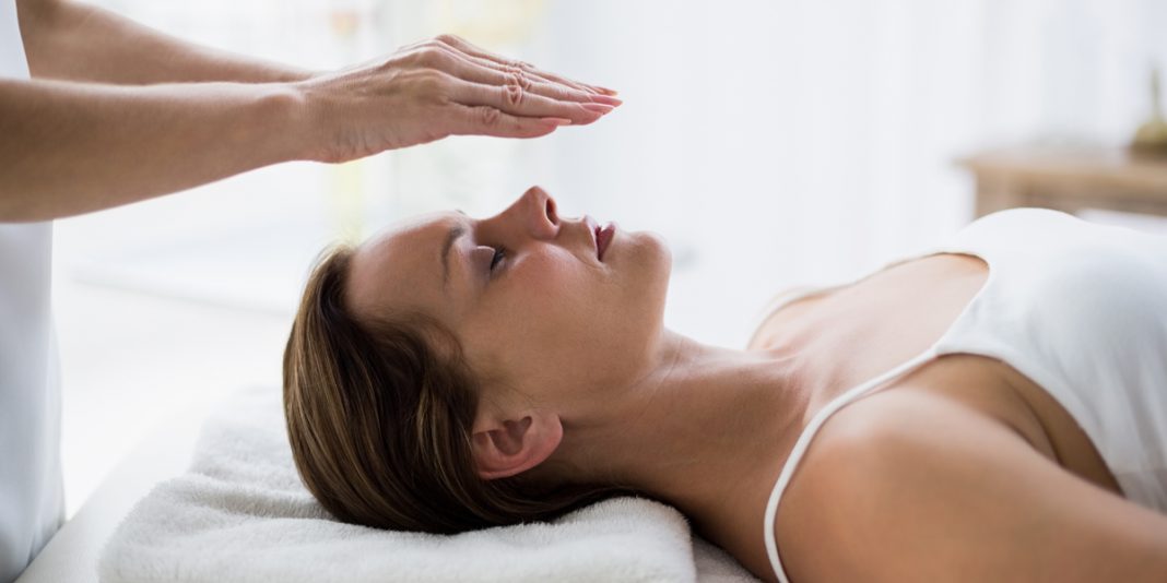 Reiki: Estas son las dolencias y enfermedades que puede curar