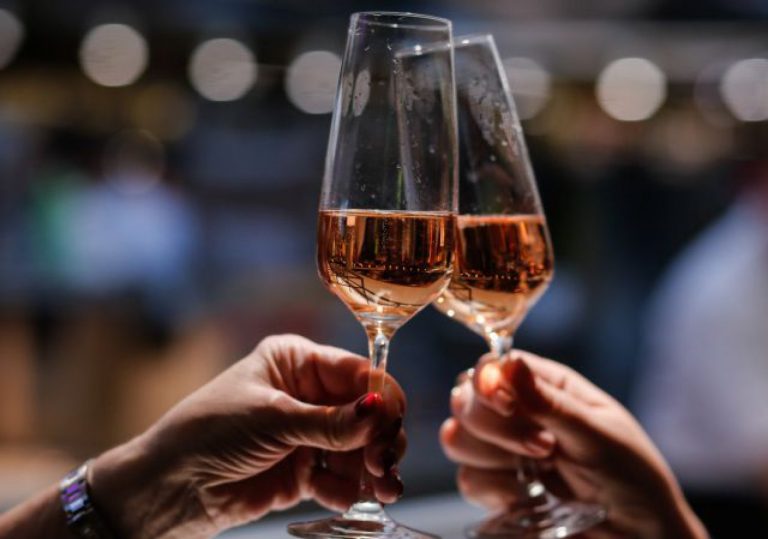 Rituales y hechizos para hacer en Nochevieja y tener suerte en 2022