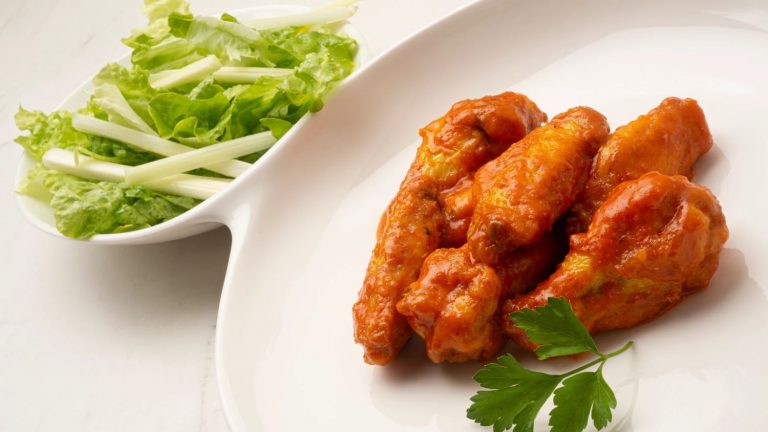 La salsa casera que usa Arguiñano para adobar las alitas de pollo