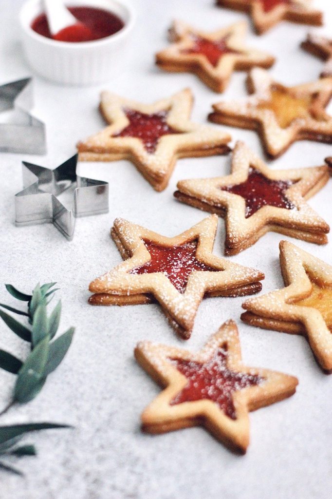 Cómo hacer las tradicionales galletas linzer en casa