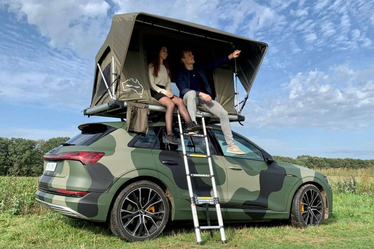 Camperizar fácilmente un coche con una tienda de techo de Foxcamper