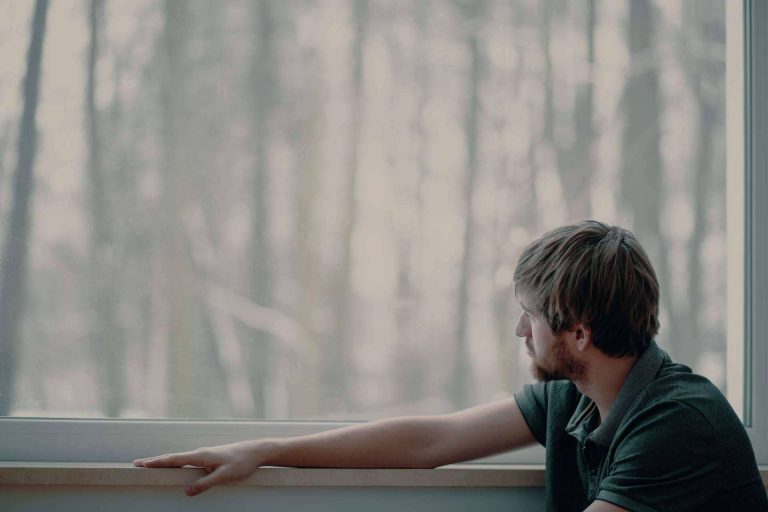 La Navidad, la peor época del año para la mayoría de pacientes de fobia social, por Psicopartner