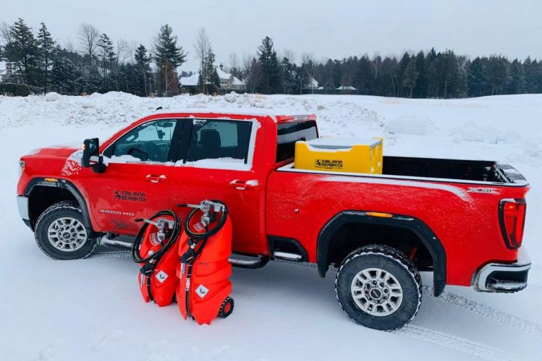 La empresa online Absorbentes y Cubetos ofrece tanques homologados ADR de transporte de gasolina