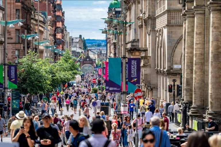 Grupo Alain explica la relevancia de contar con un consultor inmobiliario retail