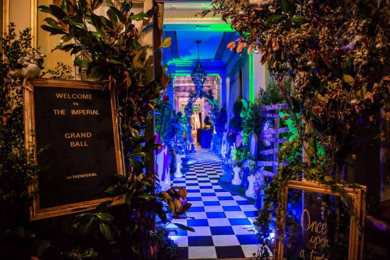 Marca Condal, expertos en temáticas y ambientaciones para el efecto WOW de un evento