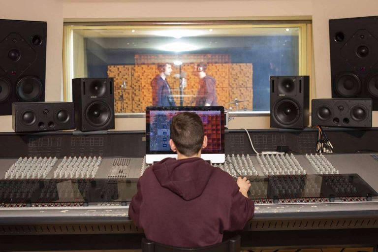 Los cursos de la escuela de música Girona EUMES ayudan a desarrollar una carrera en la industria musical