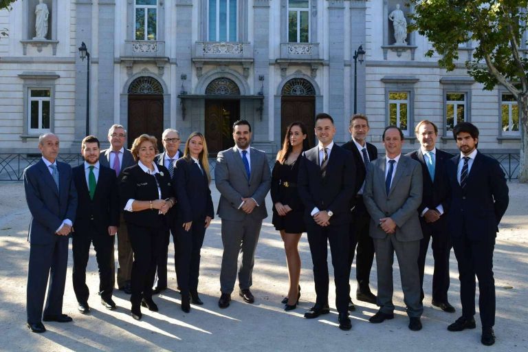 ¿Por qué es importante cumplir con la normativa de Protección de Datos?