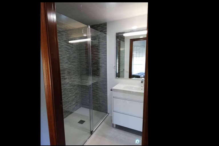 Cambiar la bañera por un plato de ducha en menos de 24 horas de la mano de Ducha24h